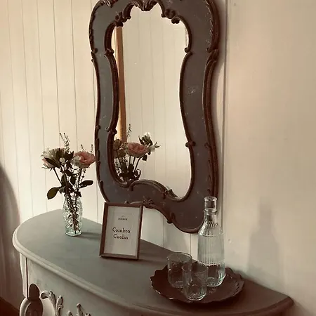 Casa Pasch - Boutique In Cumpadials Couette-café