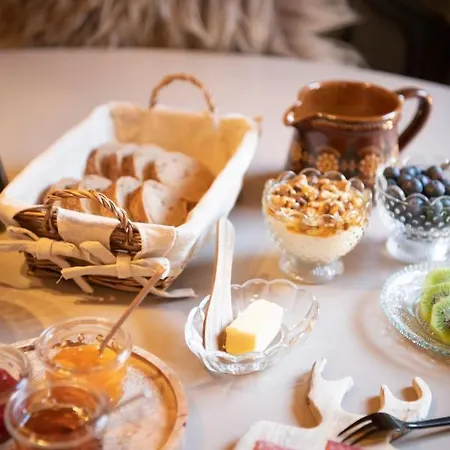 Casa Pasch - Boutique In Cumpadials