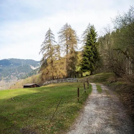 Casa Pasch - Boutique In Cumpadials Bed & Breakfast Sumvitg