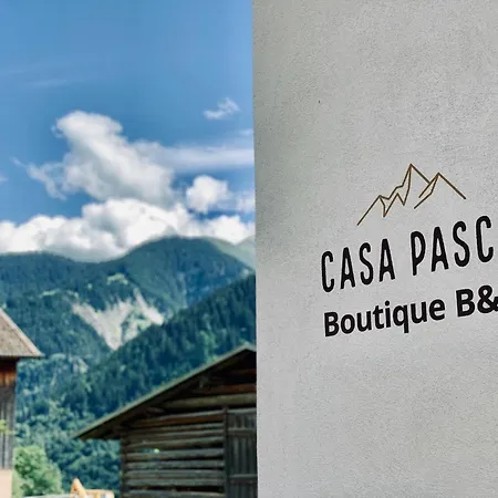 Bed & Breakfast Casa Pasch - Boutique In Cumpadials Sumvitg