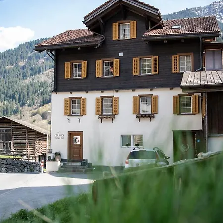 Casa Pasch - Boutique In Cumpadials Bed & Breakfast