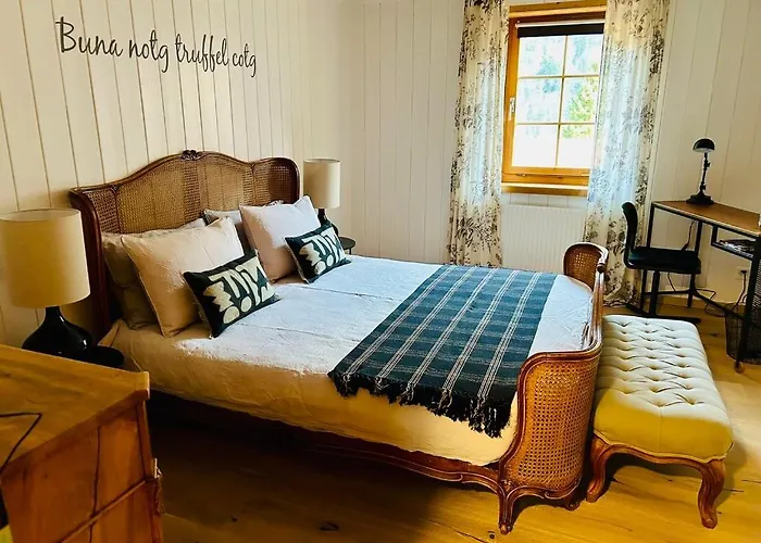 Casa Pasch - Boutique In Cumpadials Frühstückspension 3*