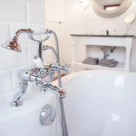 Oda ve Kahvaltı Casa Pasch - Boutique In Cumpadials Sumvitg