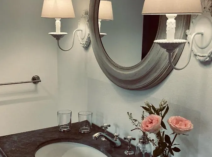 فندق مبيت وإفطار Casa Pasch - Boutique In Cumpadials