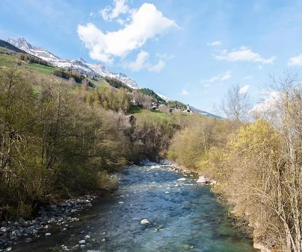 Casa Pasch - Boutique In Cumpadials فندق مبيت وإفطار